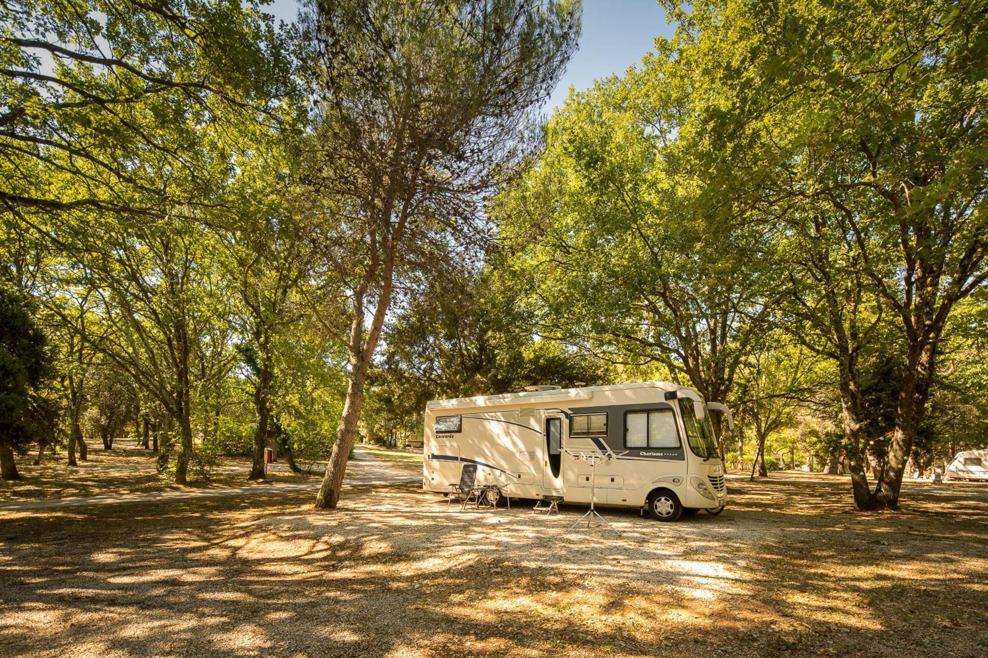 Maistra Camping Koversada Uncovered Naturist Pitches 브르사르 외부 사진